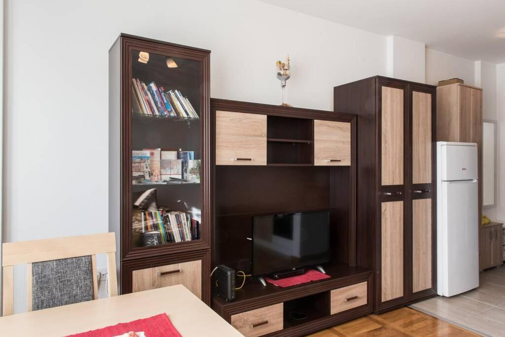 Apartman Bulevar Нови-Сад Экстерьер фото