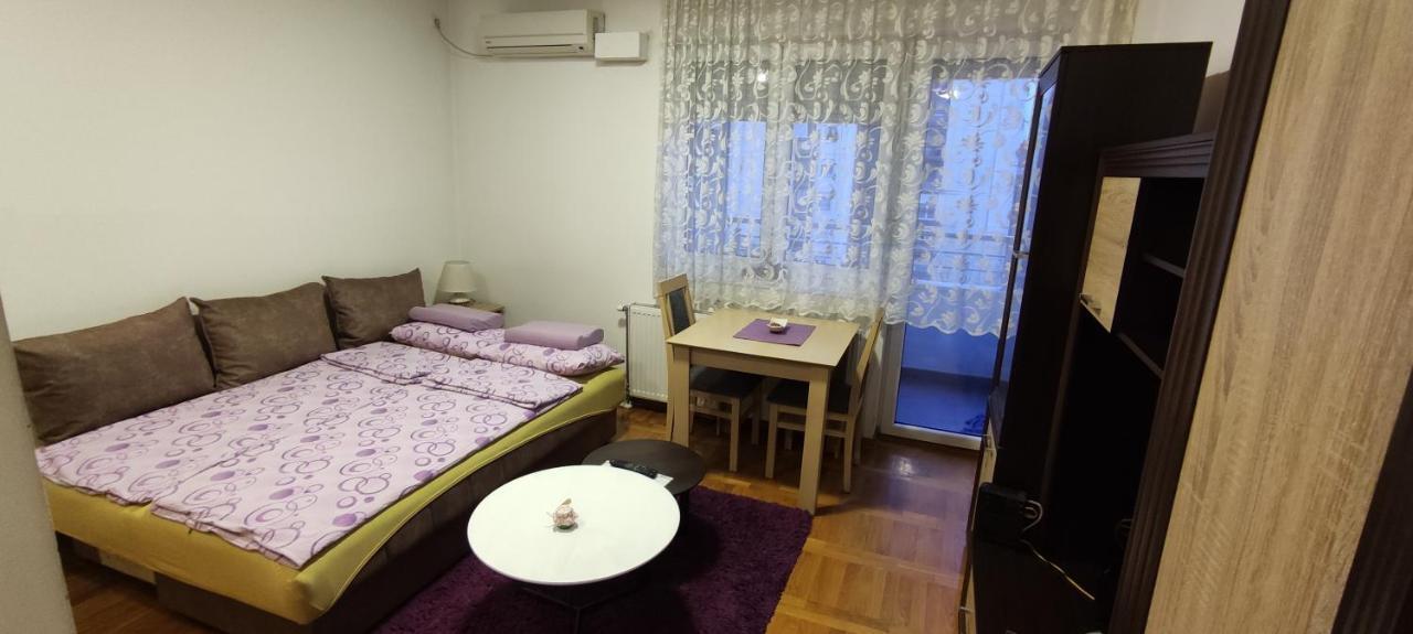 Apartman Bulevar Нови-Сад Экстерьер фото